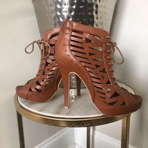 Lola’s Shoetique Caged Pumps